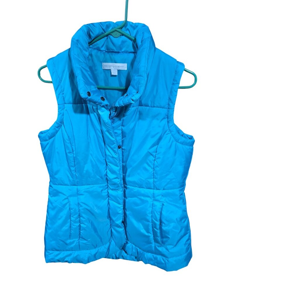 New York & Co. Blue Puffer Vest Size Medium